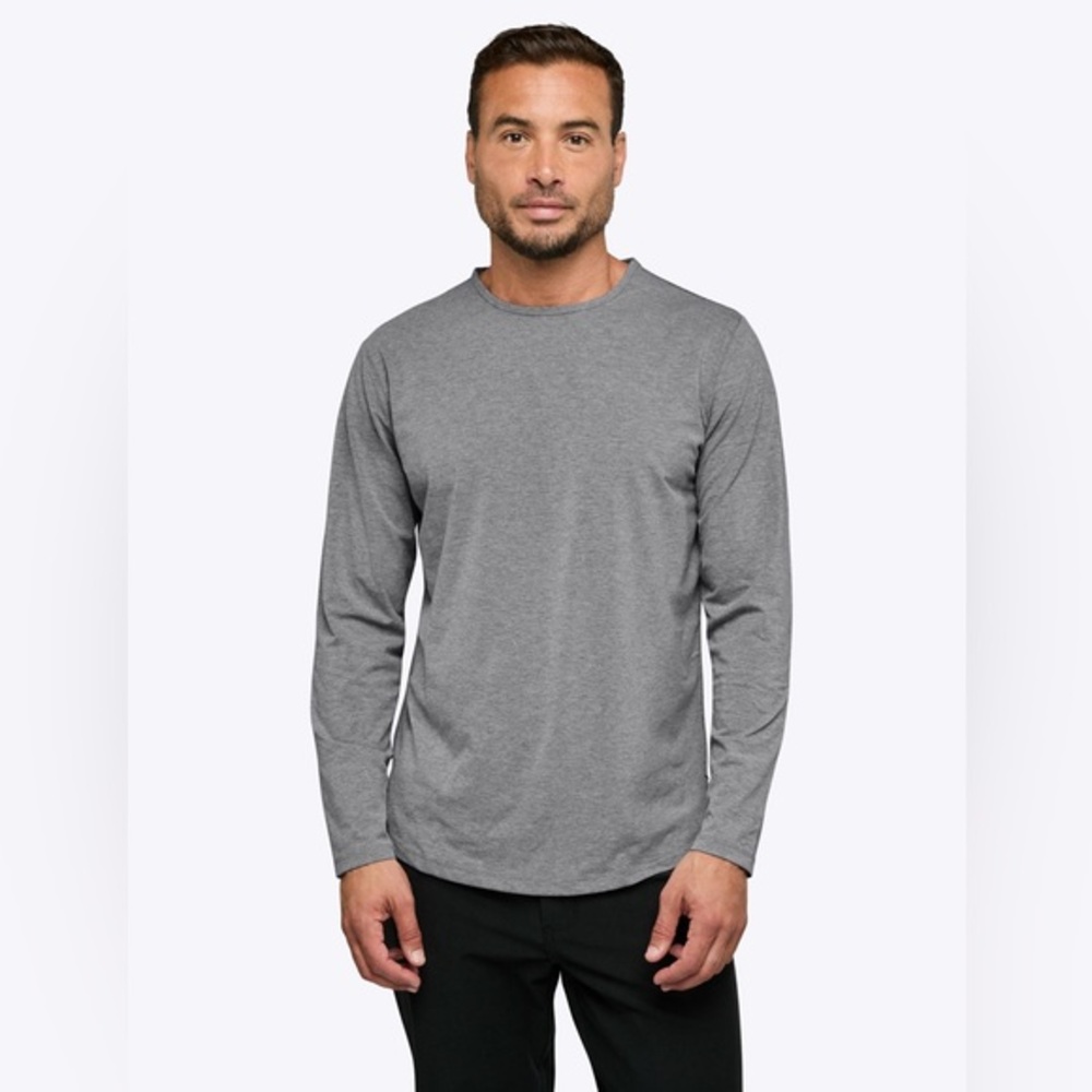 Cuts Clothing AO Long Sleeve Curve Hem Shirt Large Gray
